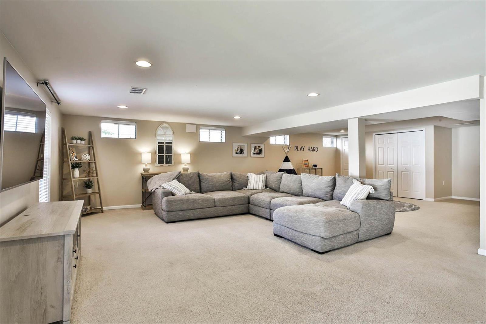 1013 North Brampton Drive St. Charles, MO 63304 - Photo 41 of 52