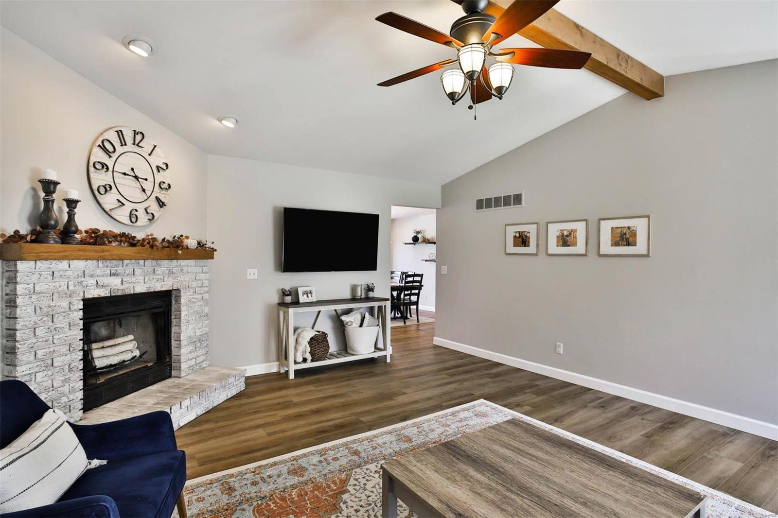 1013 North Brampton Drive St. Charles, MO 63304 - Photo 7 of 52
