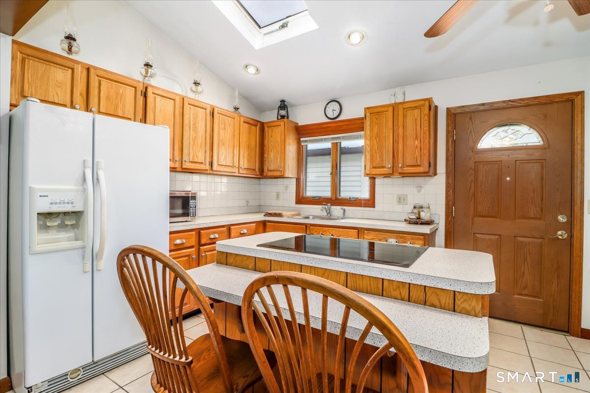 25 Howland Road New Milford, CT 06776 - Photo 21 of 32