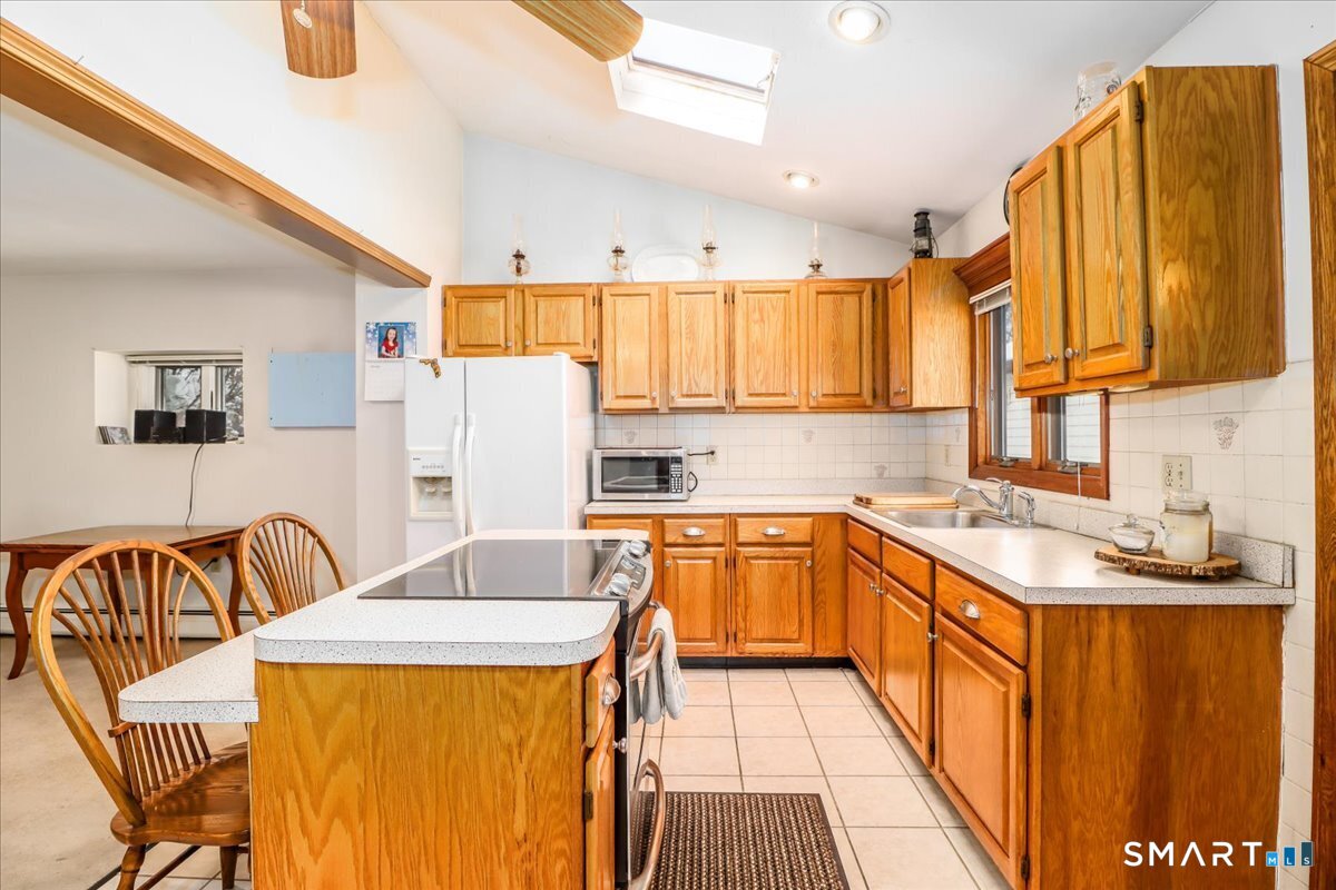 25 Howland Road New Milford, CT 06776 - Photo 22 of 32