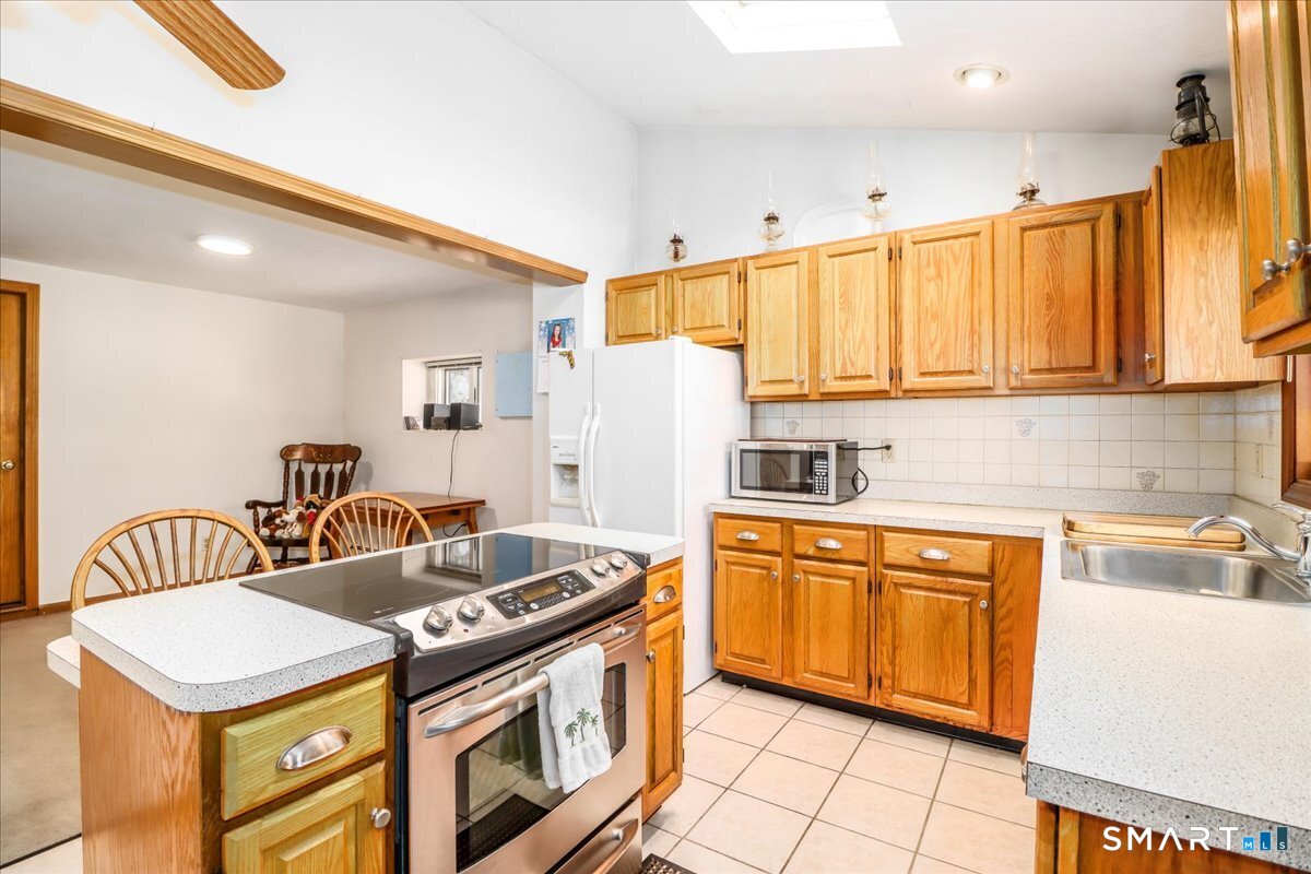 25 Howland Road New Milford, CT 06776 - Photo 23 of 32