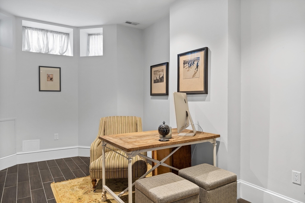 795 East 4th Street Boston, MA 02127 - Photo 31 of 41