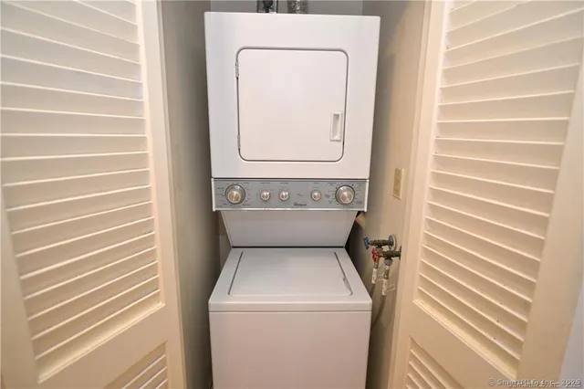 $1,600 | 140 Hamden Avenue, Unit C, Waterbury, CT 06704