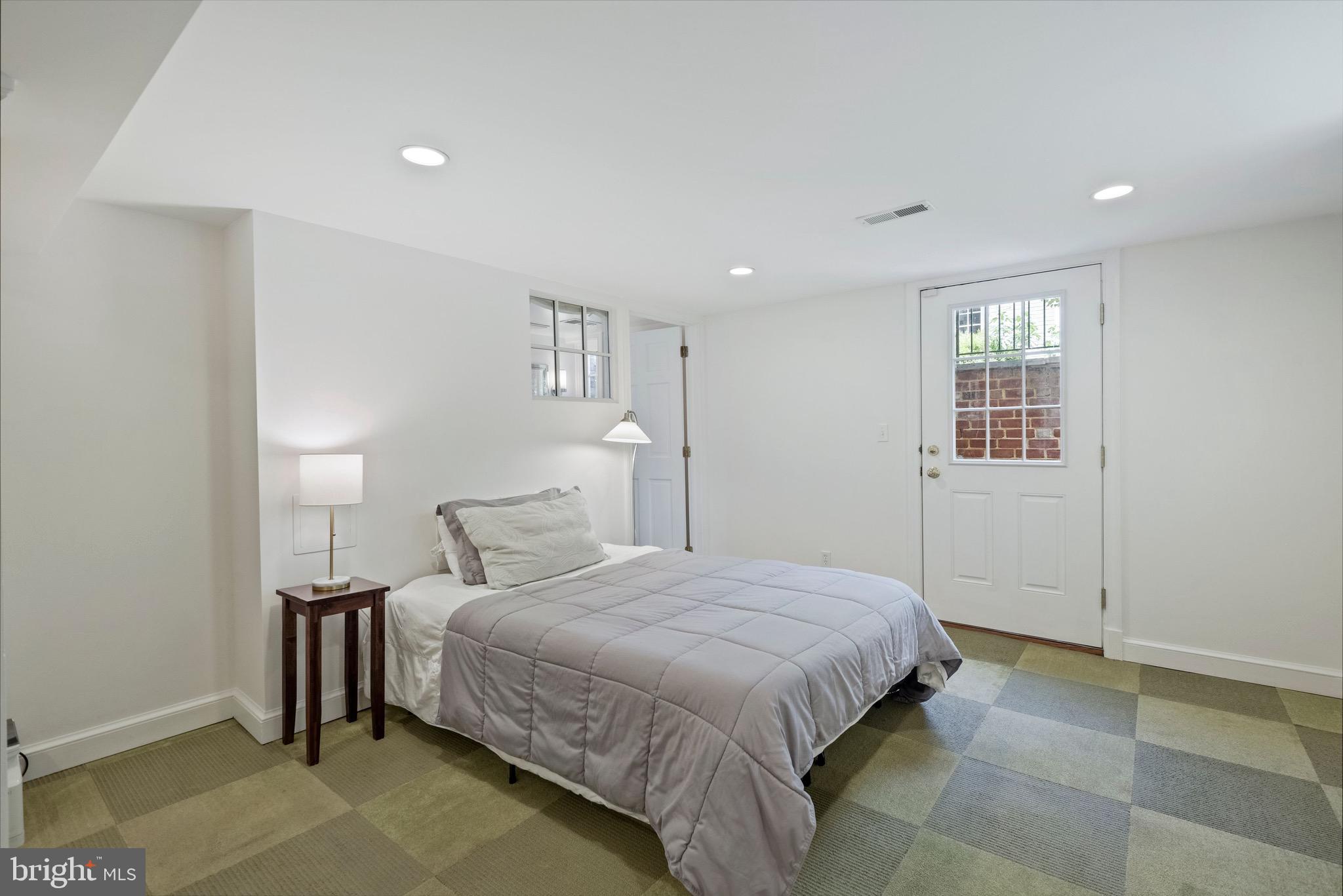 7506 Glendale Road Chevy Chase, MD 20815 - Photo 16 of 35