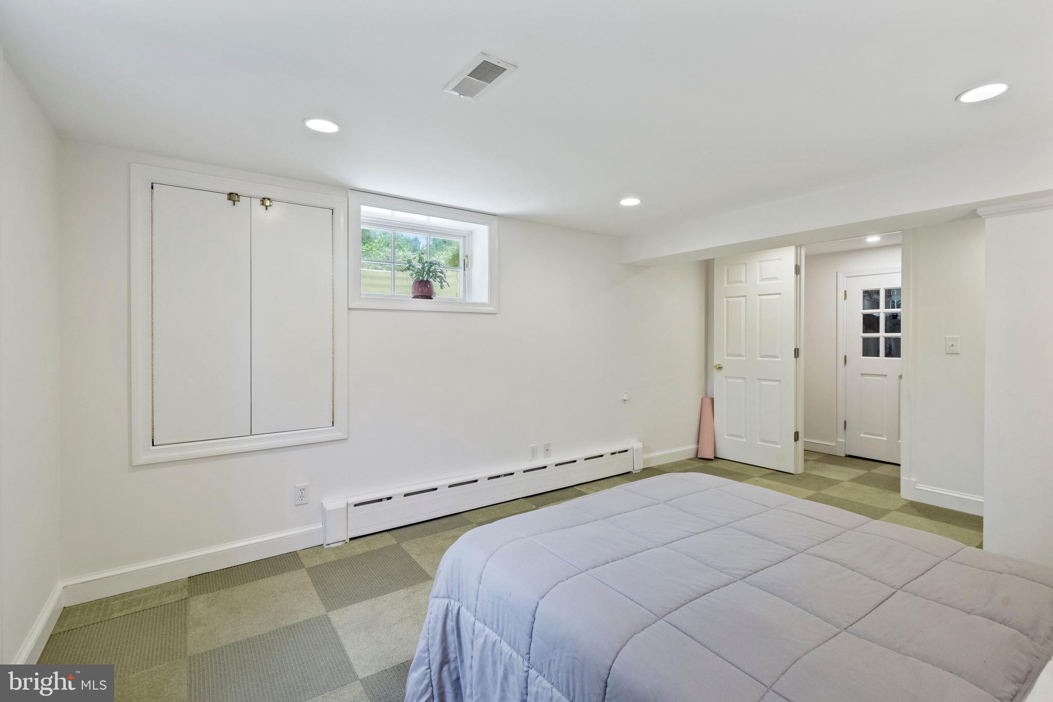 7506 Glendale Road Chevy Chase, MD 20815 - Photo 17 of 35
