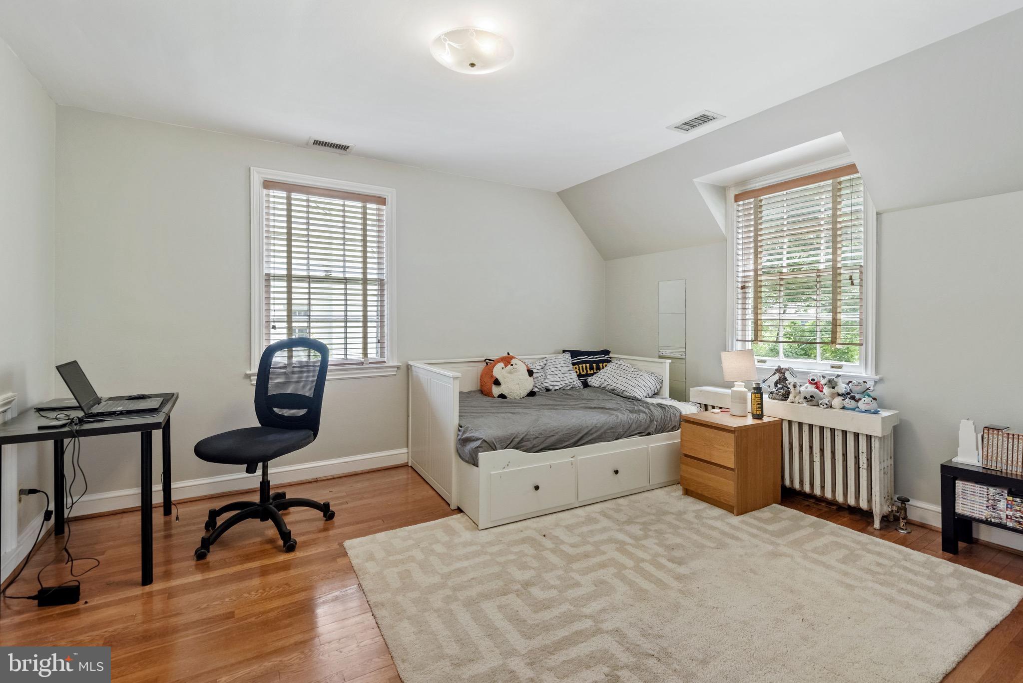 7506 Glendale Road Chevy Chase, MD 20815 - Photo 29 of 35