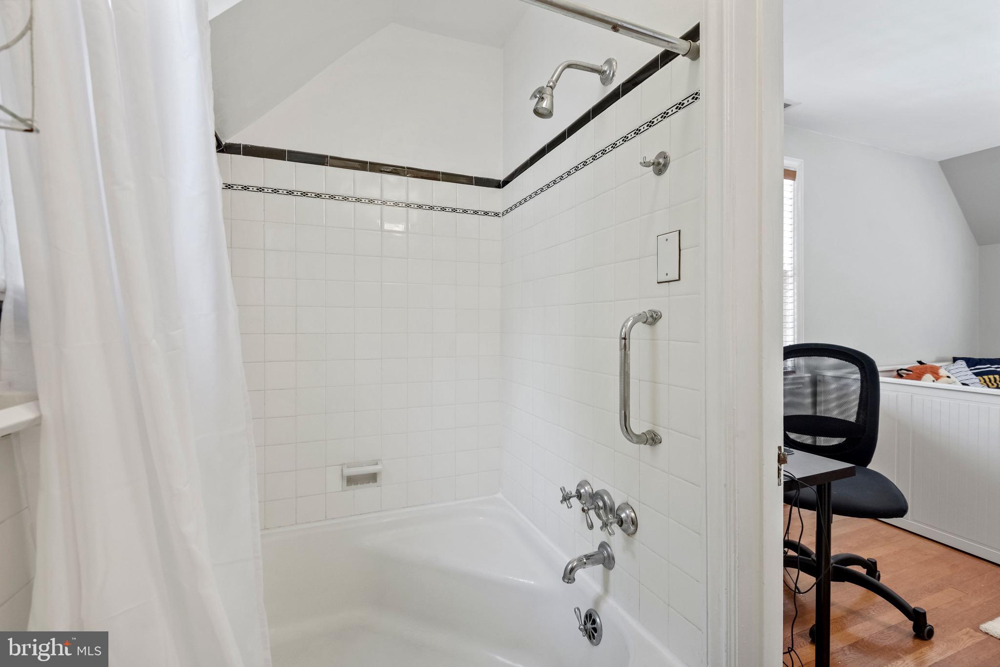 7506 Glendale Road Chevy Chase, MD 20815 - Photo 30 of 35