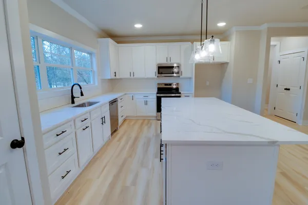 $680,000 | 1021 South Pointe Court, Tignall, GA 30668