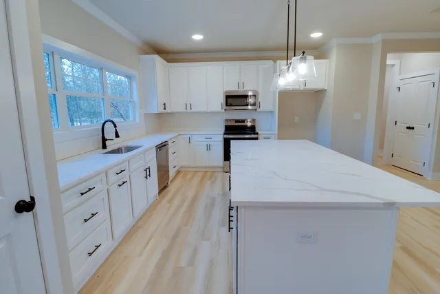 $680,000 | 1021 South Pointe Court, Tignall, GA 30668