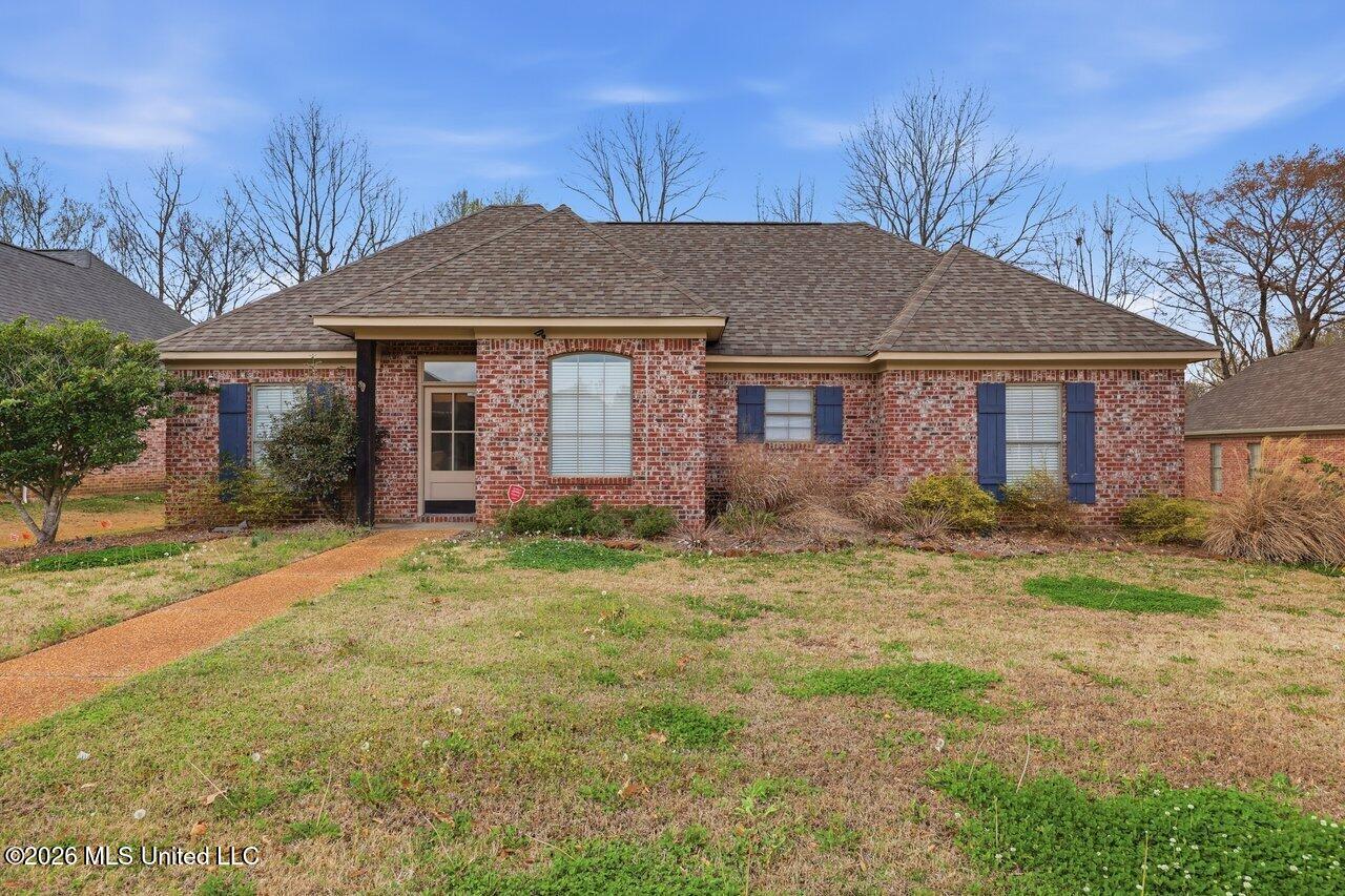115 Harvey Circle Canton, MS 39046 - Photo 2 of 35 115 Harvey Cir Home Tours MS 2