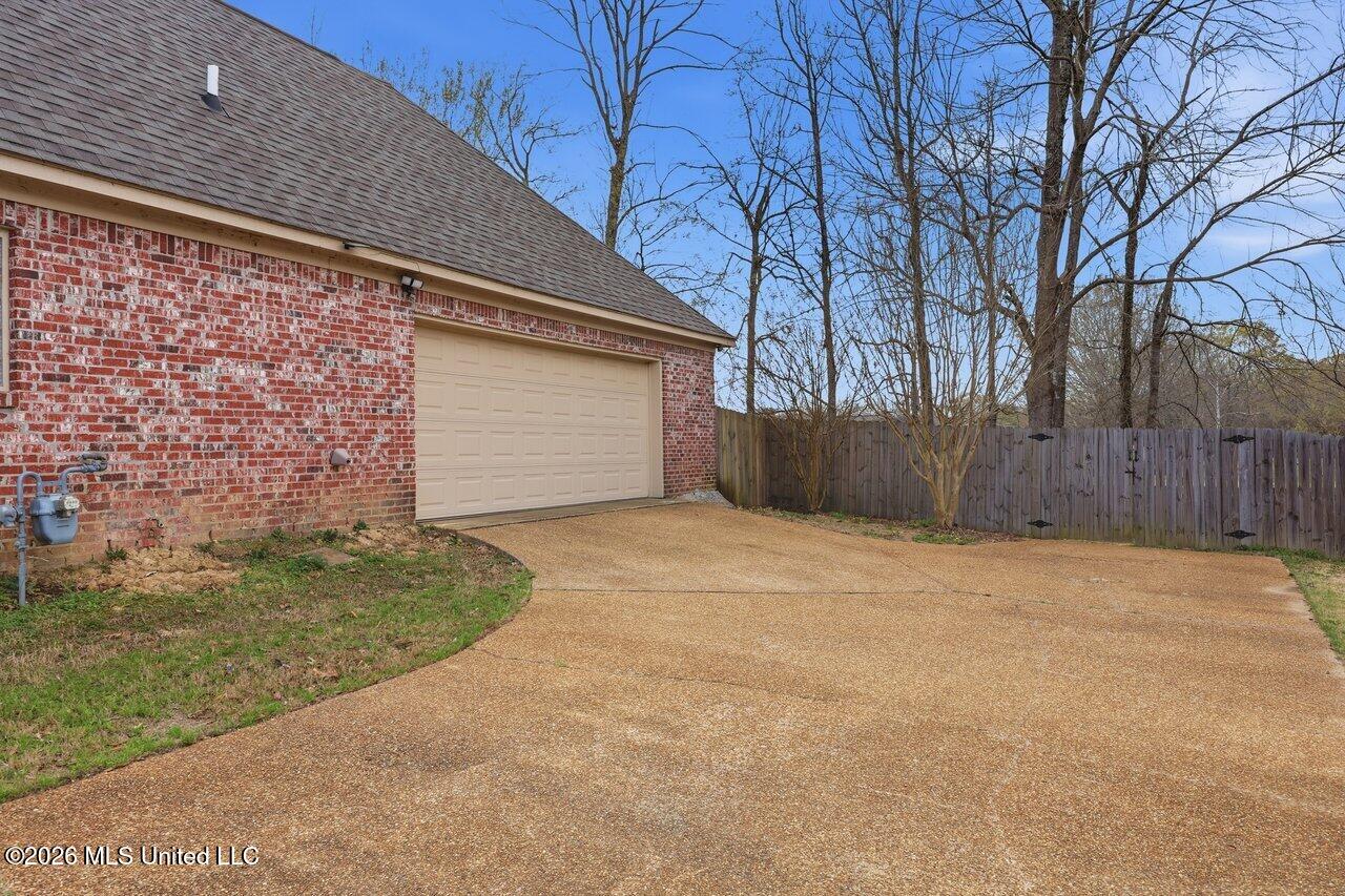 115 Harvey Circle Canton, MS 39046 - Photo 5 of 35 115 Harvey Cir Home Tours MS 5