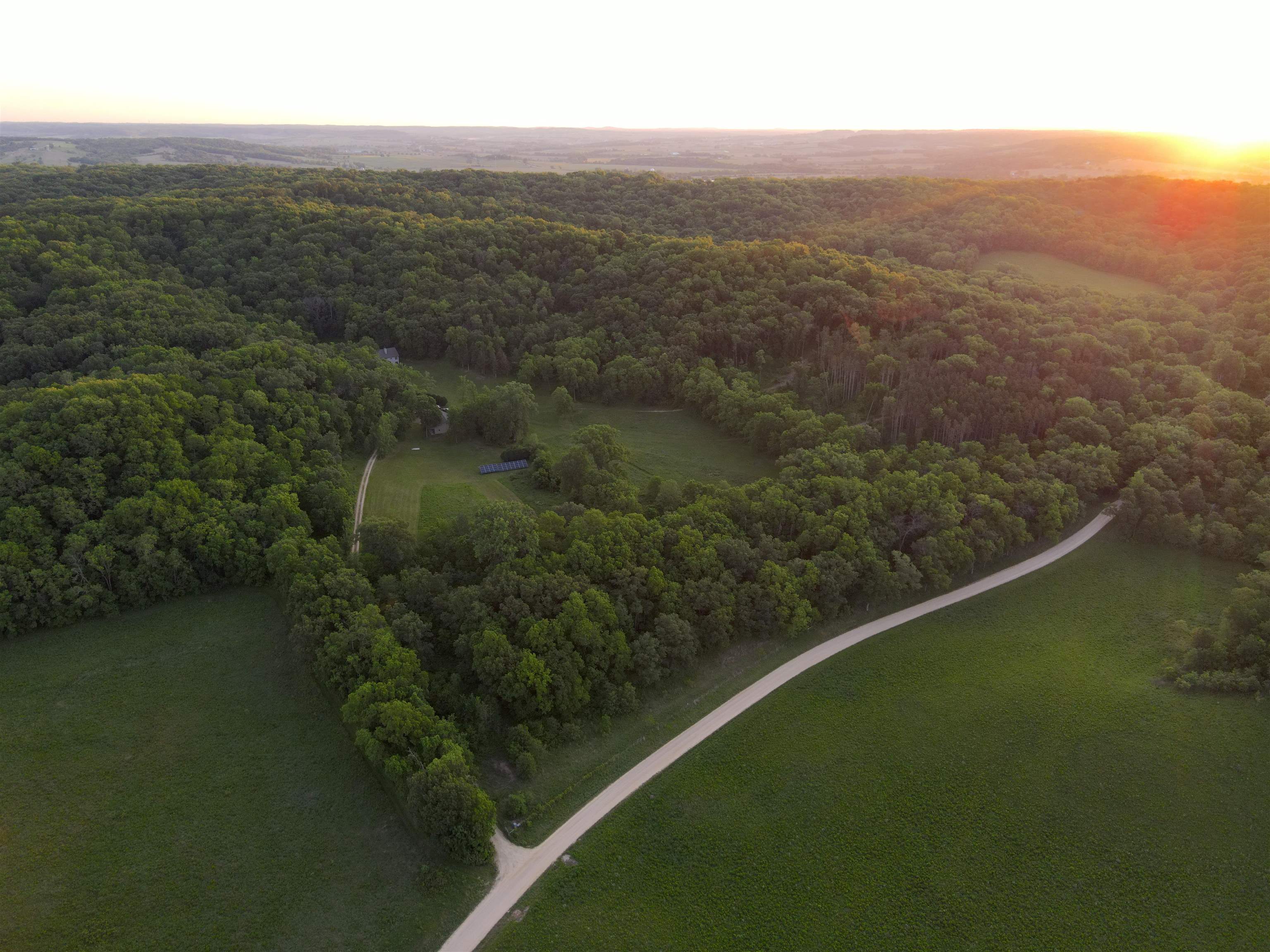 9496 South Hanover Hill Road Hanover, IL 61041 - Photo 4 of 97
