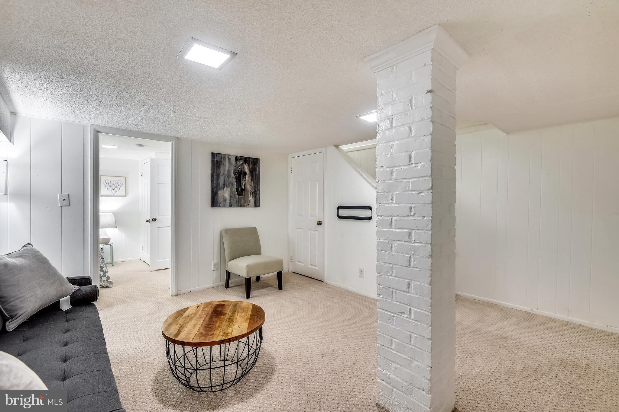 4847 27th Road South Arlington, VA 22206 - Photo 20 of 36 Rec room leads into bonus room