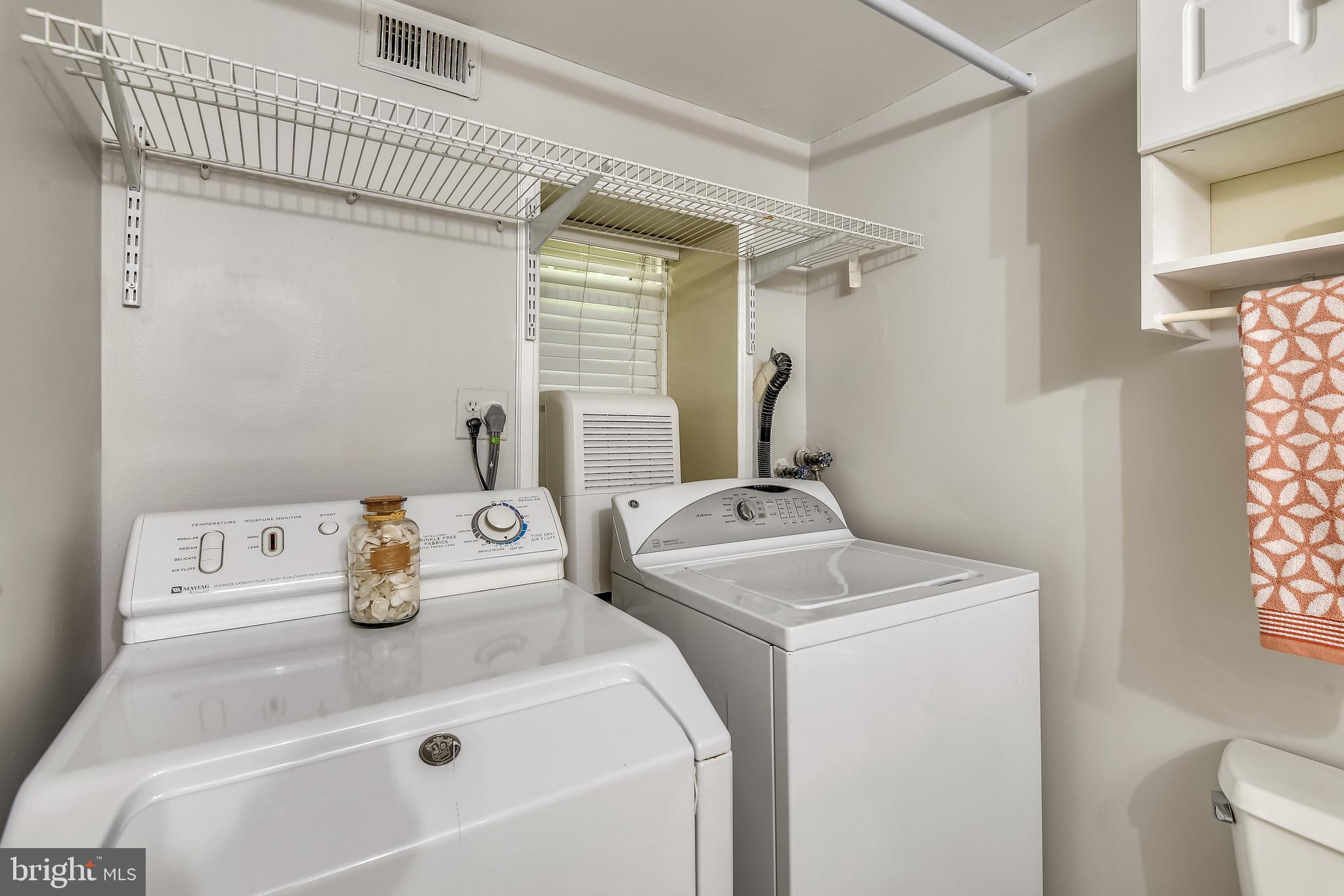 4847 27th Road South Arlington, VA 22206 - Photo 24 of 36 Laundry nook w/full sized washer/dryer