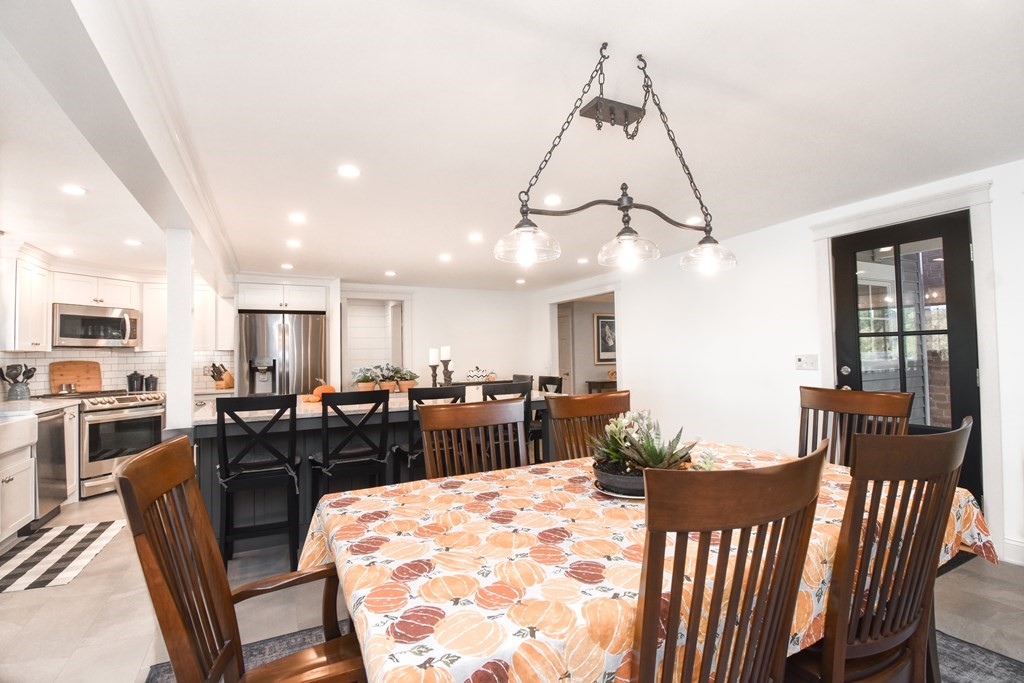 76 Burleigh Road Wilbraham, MA 01095 - Photo 17 of 42 Gallery Image 17