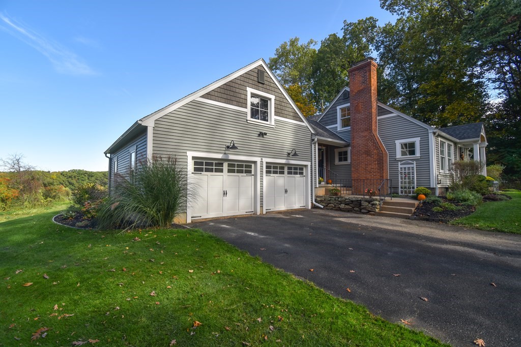76 Burleigh Road Wilbraham, MA 01095 - Photo 2 of 42 Gallery Image 2