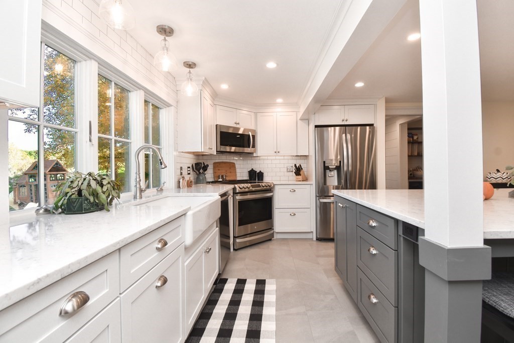 76 Burleigh Road Wilbraham, MA 01095 - Photo 4 of 42 Gallery Image 4