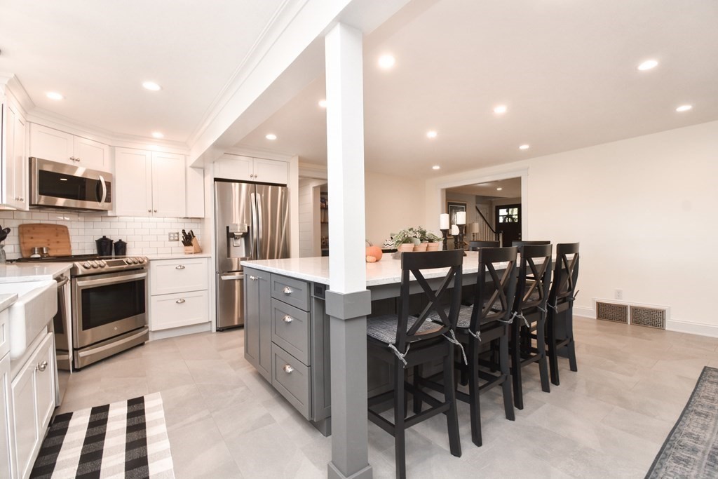 76 Burleigh Road Wilbraham, MA 01095 - Photo 5 of 42 Gallery Image 5