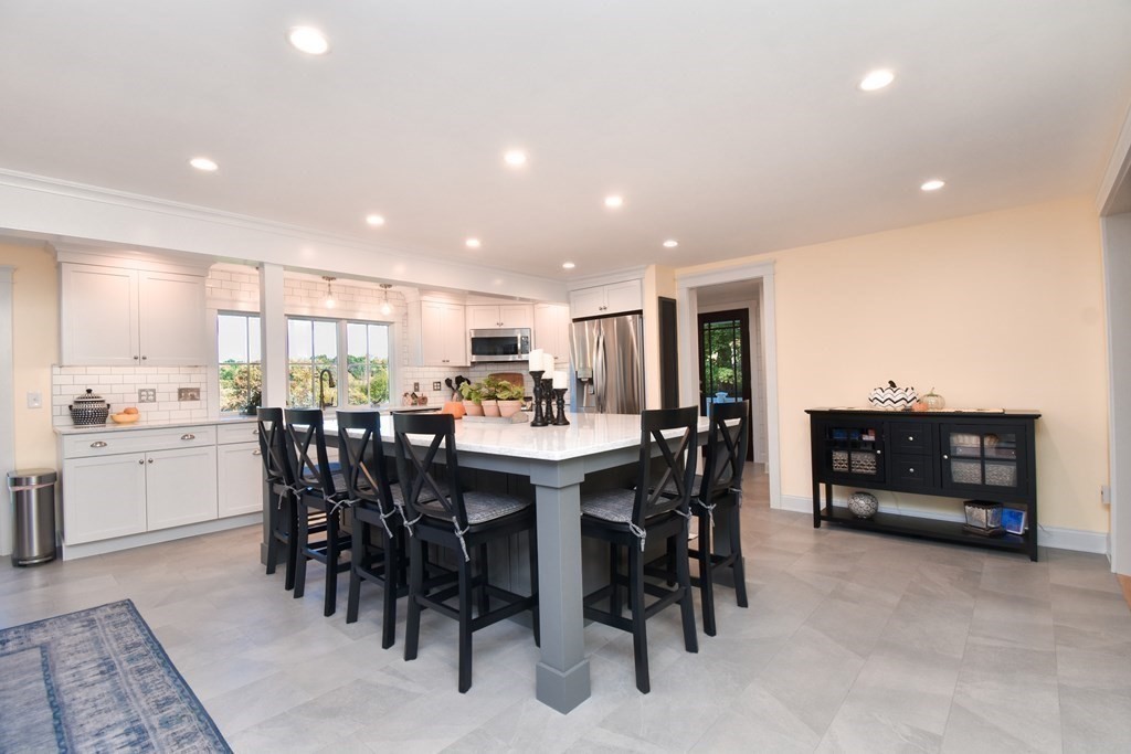 76 Burleigh Road Wilbraham, MA 01095 - Photo 6 of 42 Gallery Image 6