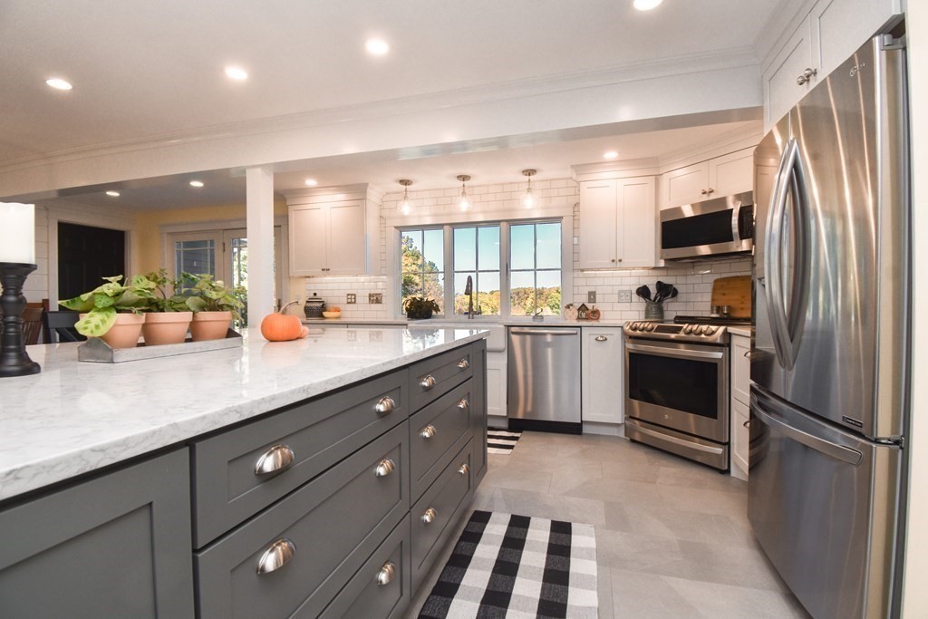 76 Burleigh Road Wilbraham, MA 01095 - Photo 9 of 42 Gallery Image 9