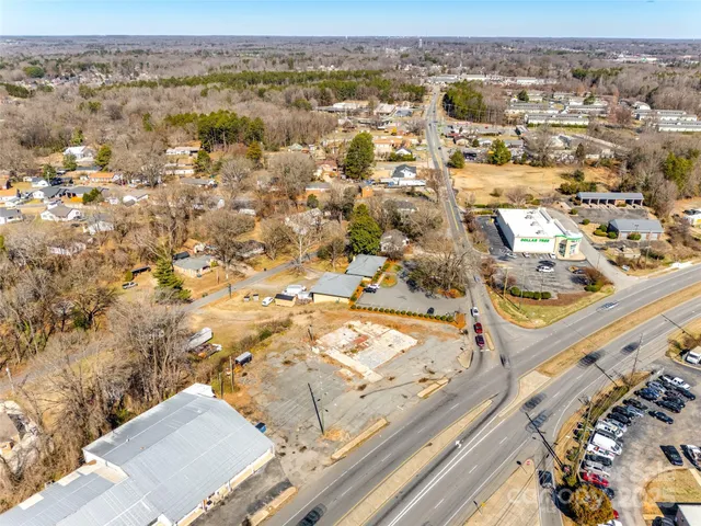 $899,999 | 921 Concord Parkway North, Concord, NC 28027