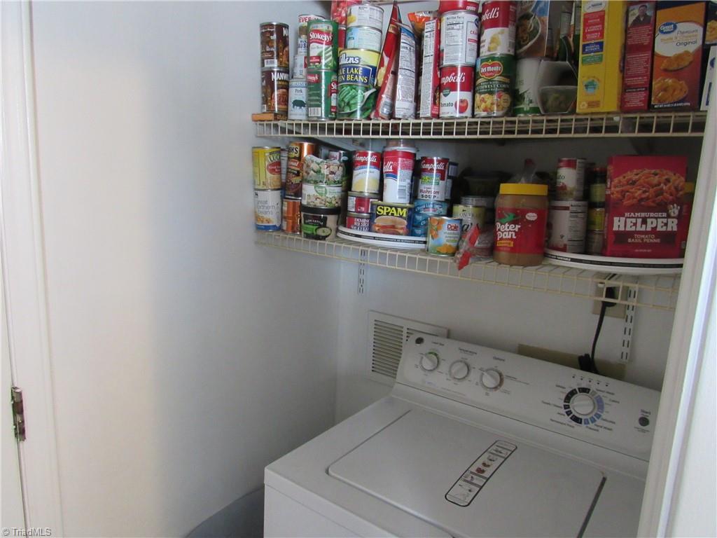 1819 Ebert Road Winston-Salem, NC 27103 - Photo 19 of 29 Gallery Image 19