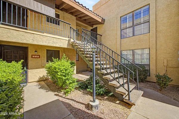 $235,000 | 8301 North 21st Drive, Unit F203, Phoenix, AZ 85021