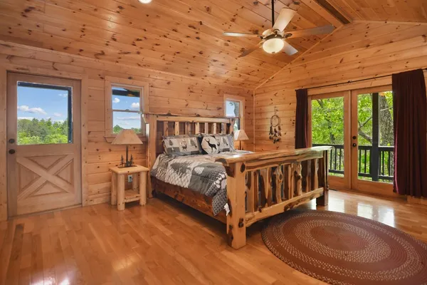 $874,800 | 305 Skybound Road, Blue Ridge, GA 30513