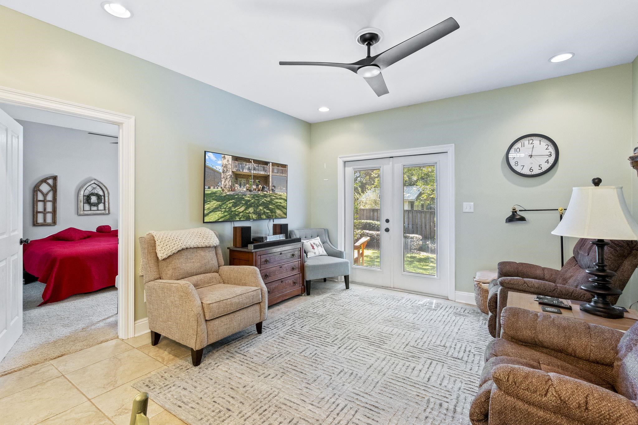 20637 Blueberry Lane, Unit 15 Fairhope, AL 36532 - Photo 7 of 20 Living Room