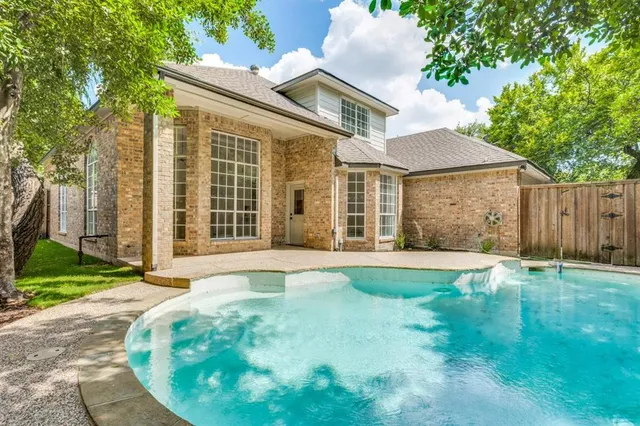 $759,900 | 5805 Kingsbrook Drive, Plano, TX 75093