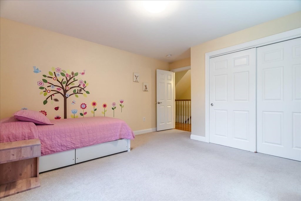 2 Erin Road Amesbury, MA 01913 - Photo 21 of 34