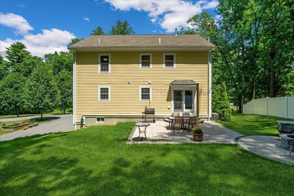 2 Erin Road Amesbury, MA 01913 - Photo 26 of 34