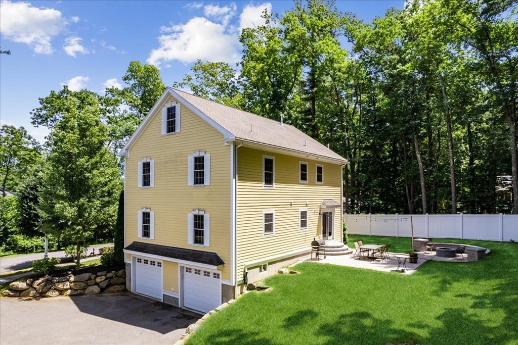 2 Erin Road Amesbury, MA 01913 - Photo 29 of 34