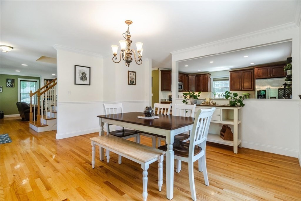 2 Erin Road Amesbury, MA 01913 - Photo 4 of 34