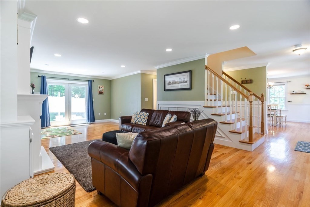 2 Erin Road Amesbury, MA 01913 - Photo 10 of 34