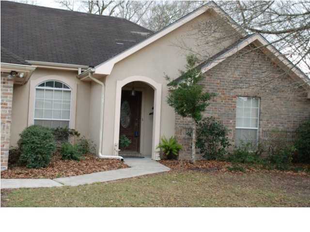 820 Canberra Road Lafayette, LA 70503 - Photo 1 of 11 Primary Photo