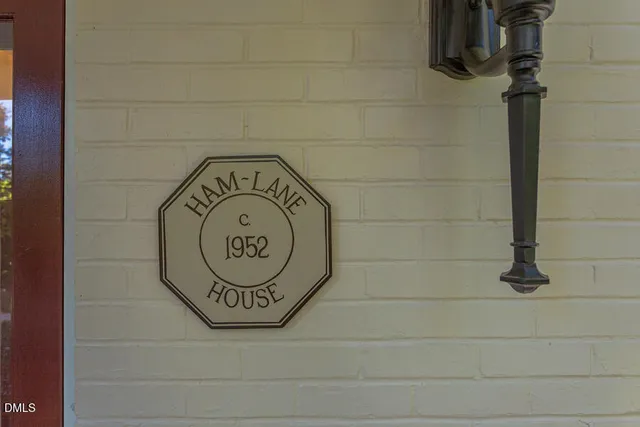 $1,200,000 | 519 Dogwood Drive, Chapel Hill, NC 27516