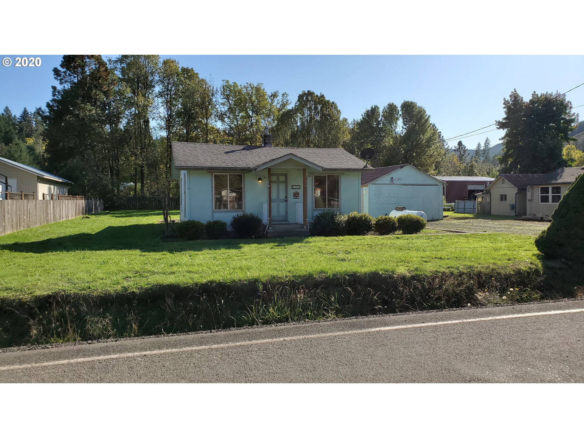 686 South Elk Creek Road Drain, OR 97435 - Photo 1 of 19 Gallery Image 1