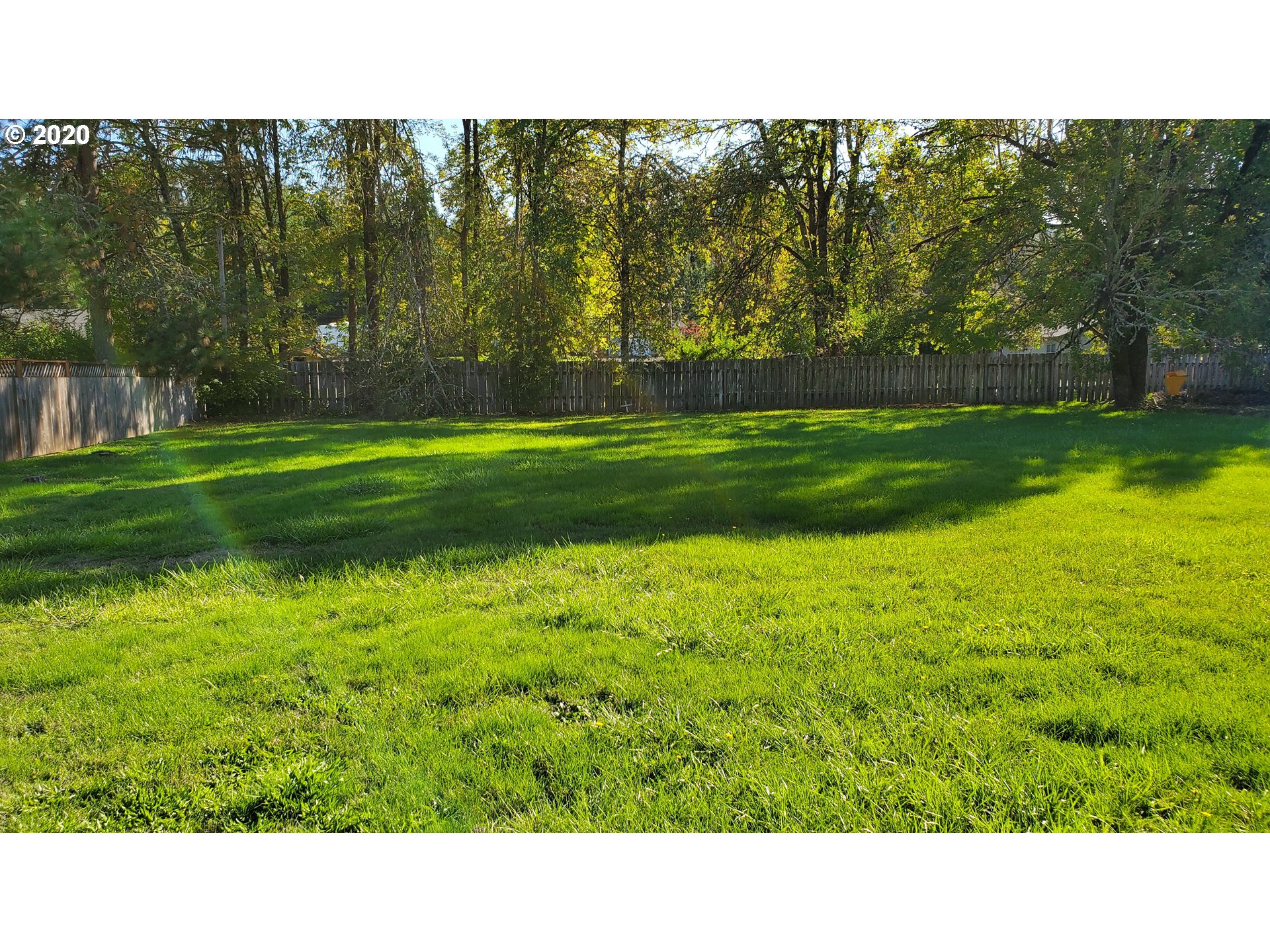 686 South Elk Creek Road Drain, OR 97435 - Photo 6 of 19 Gallery Image 6