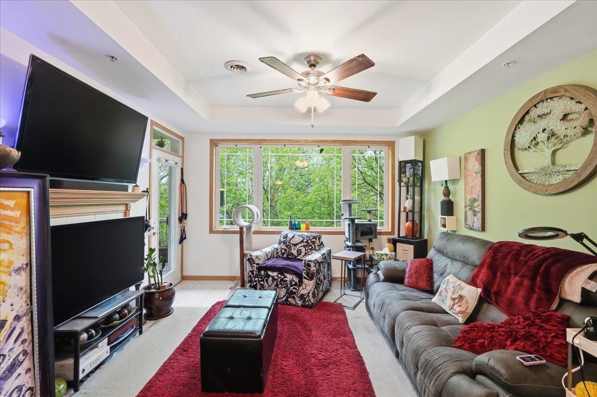3001 Stratton Way, Unit 206 Madison, WI 53719 - Photo 4 of 28