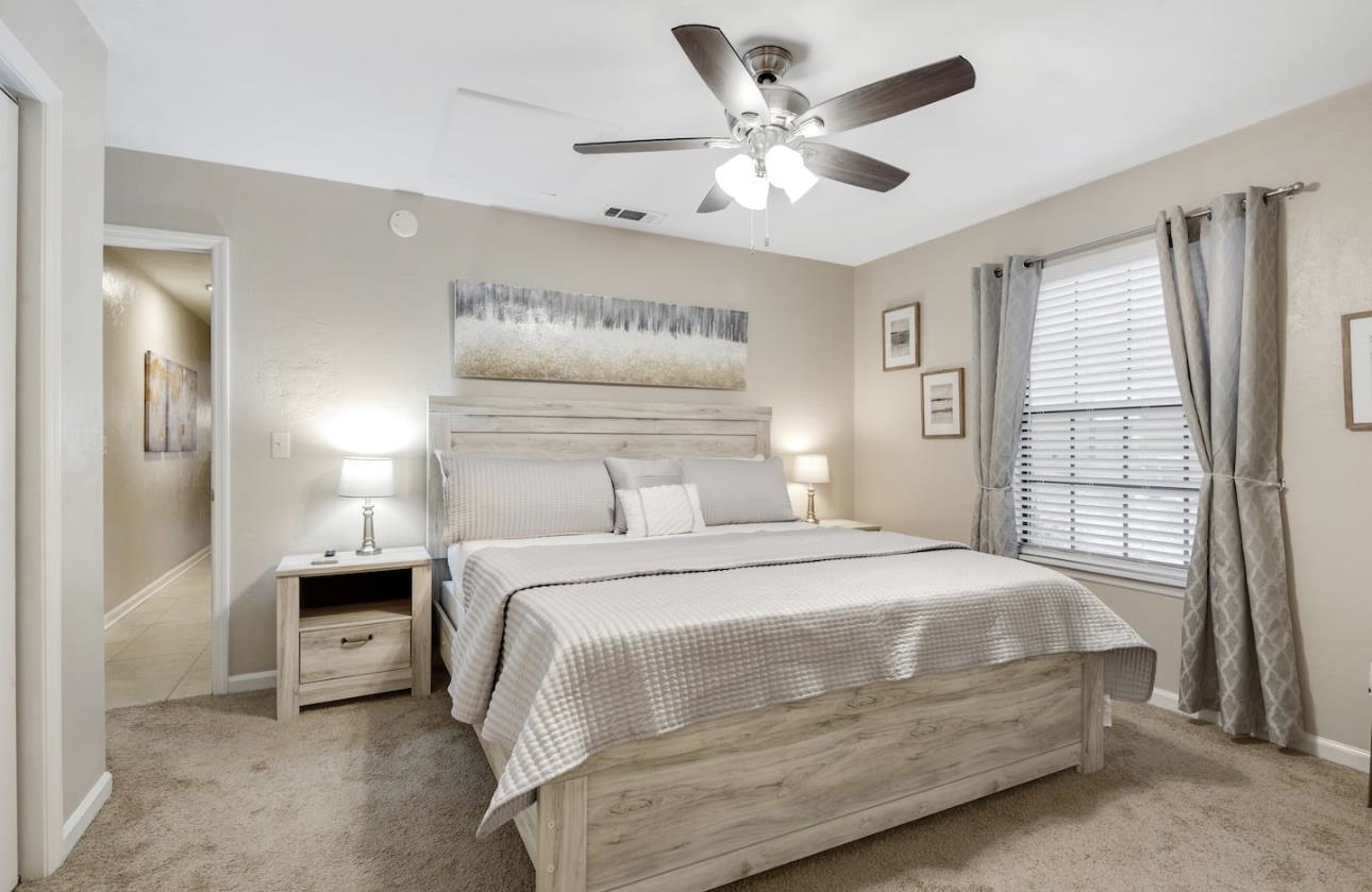 1246 High Road Tallahassee, FL 32304 - Photo 5 of 10