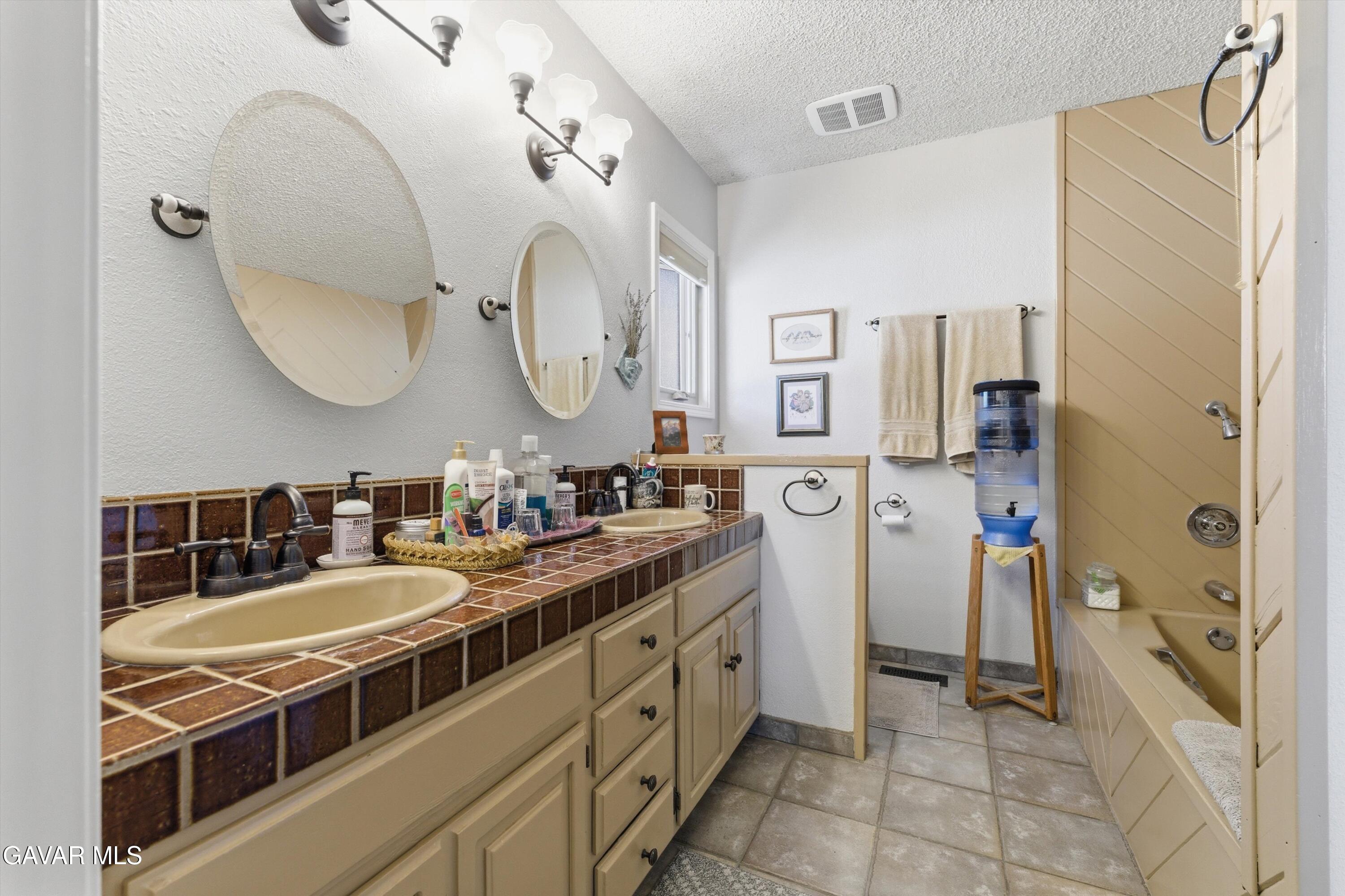 21404 Quail Springs Road Tehachapi, CA 93561 - Photo 20 of 35 22-JYP07646