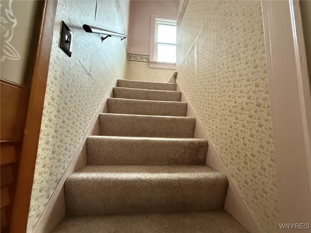 $189,900 | 19 Allendale Road, Cheektowaga, NY 14215