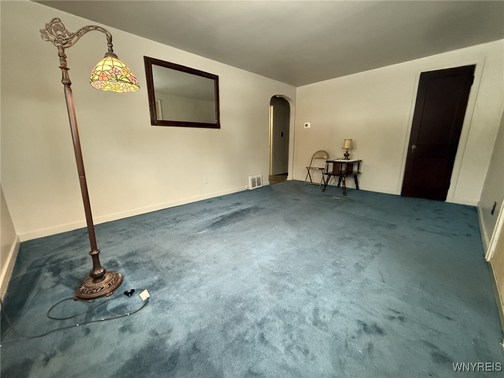 19 Allendale Road Cheektowaga, NY 14215 - Photo 6 of 30