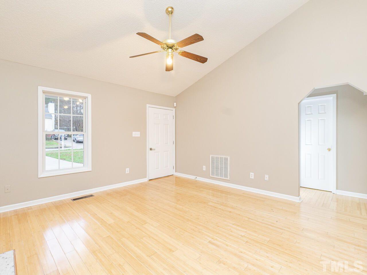 905 Delham Road Knightdale, NC 27545 - Photo 4 of 20 Gallery Image 4