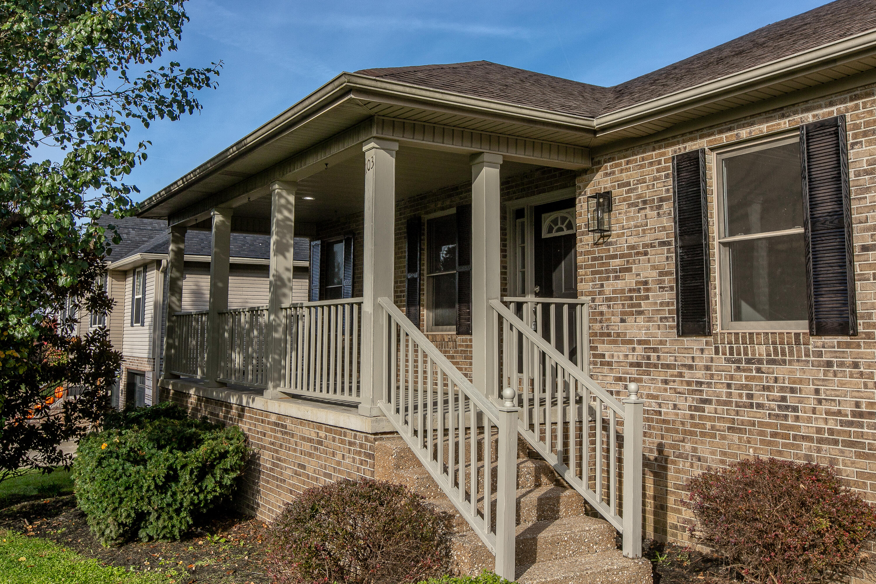 103 Locust Ridge Road Frankfort, KY 40601 - Photo 3 of 40 1-4