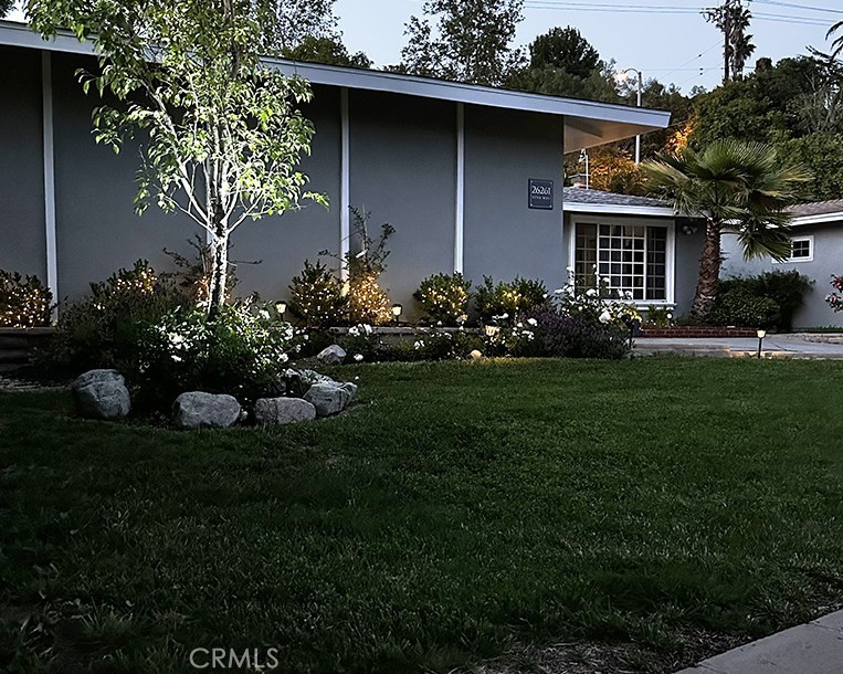 26261 Veva Way Calabasas, CA 91302 - Photo 37 of 40