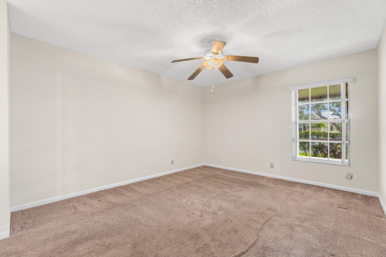 18731 Stewart Circle, Unit 5 Boca Raton, FL 33496 - Photo 18 of 31 012-18731StewartCircle-BocaRaton-FL-3349