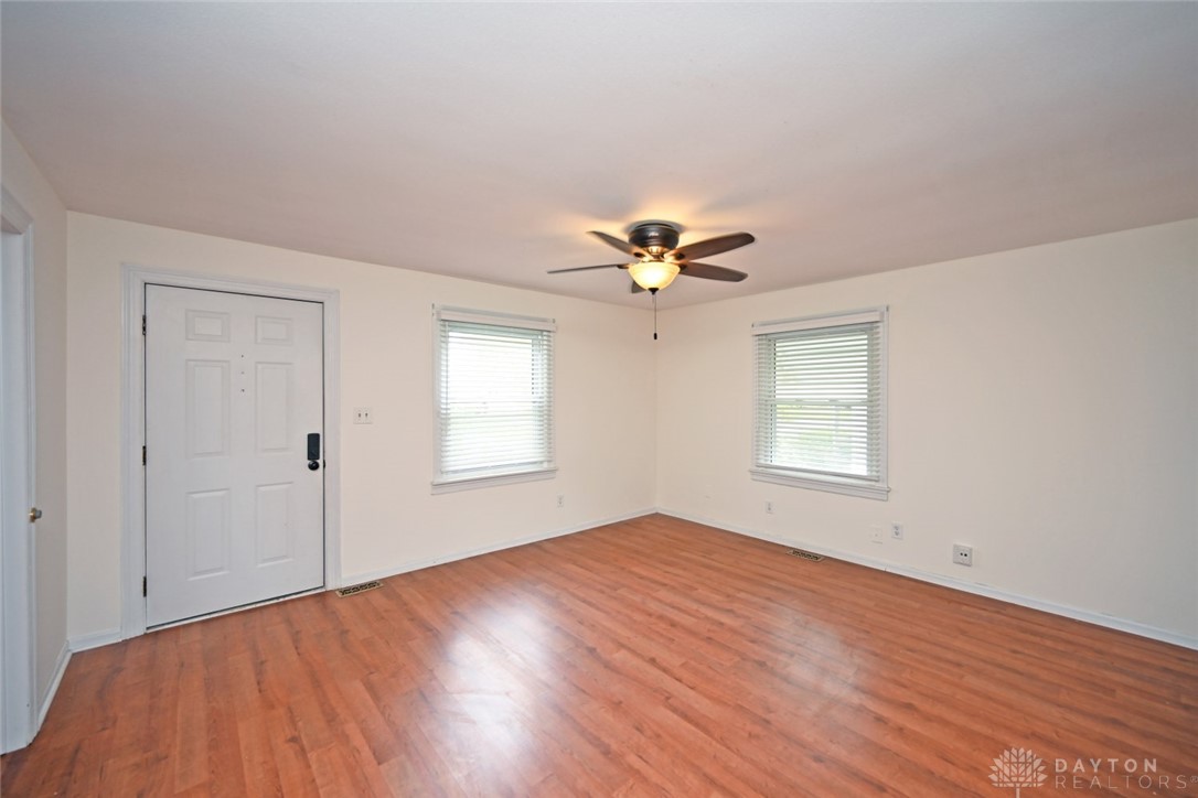 1316 Rochelle Avenue Kettering, OH 45429 - Photo 7 of 33 Gallery Image 7