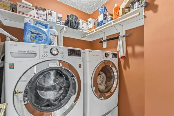 $410,000 | 21201 East 51st Terrace Court South, Blue Springs, MO 64015